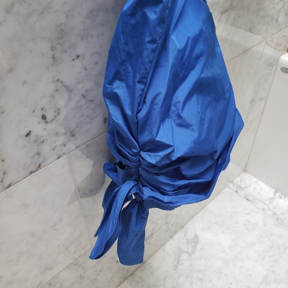 BNWT Carven Pantalon Gabardine Nylon Shorts Sz 34 - Picture 4 of 6